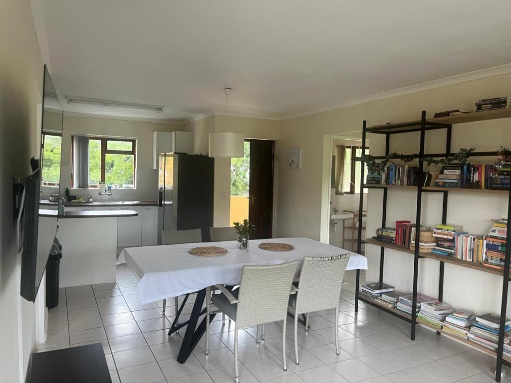 Bell Rock Getaway Apartment Plettenberg Bay Exterior photo