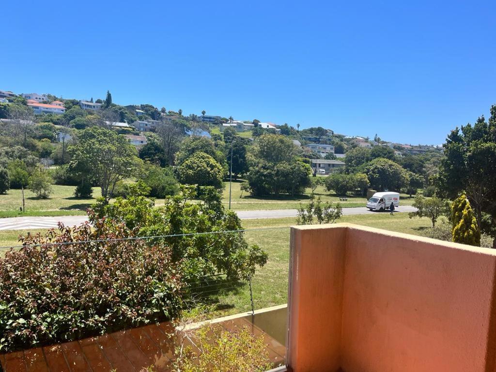Bell Rock Getaway Apartment Plettenberg Bay Exterior photo
